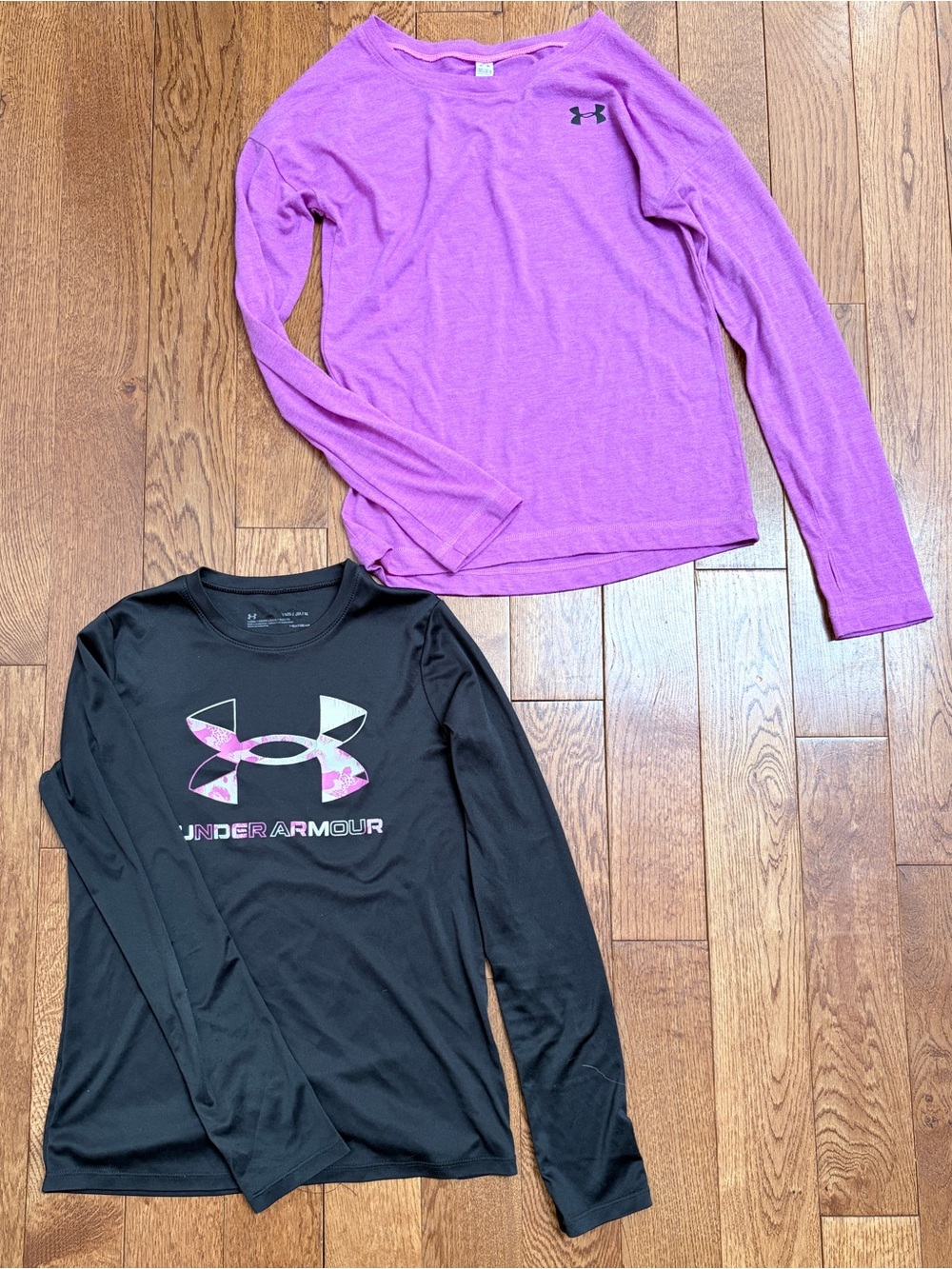 Under Armour Girls' Long Sleeve Tees in Purple and Black Bundle - Size M